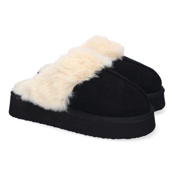 Zapatilla de casa estilo australiano, calidas, forradas de pelo, de plataforma
