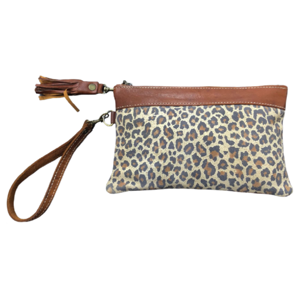 Bolso en piel de mano