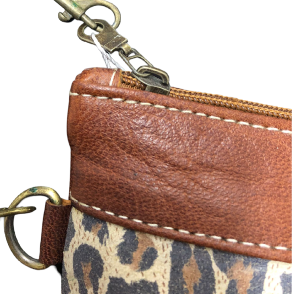 Bolso en piel de mano