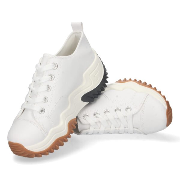 Zapatilla de Doble Suela con Cordones