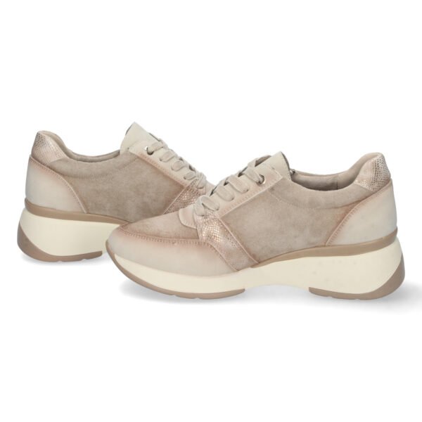 Zapatilla de Cu?a con Cordones