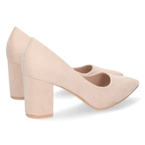 Zapato de Tacon con Punta Fina