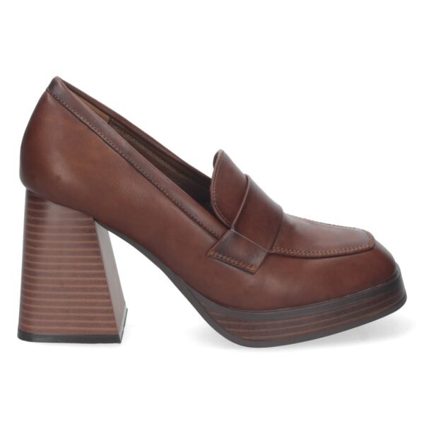 Zapato de Tacon Alto con Estapado Liso