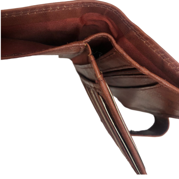 Cartera de mujer en piel genuina: estilo y funcionalidad