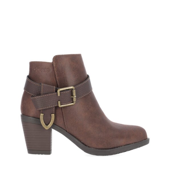 Botines Chika10: Estilo y Comodidad en Piel Vegana